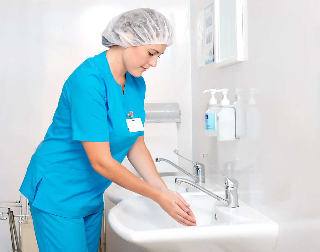 nurses dry hands